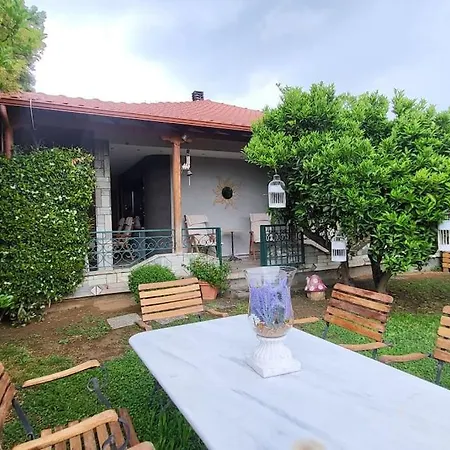 Mery's Countryside House بيت للعطل *
