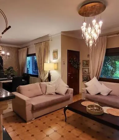 בית נופש Mery's Countryside House איוס מאמס