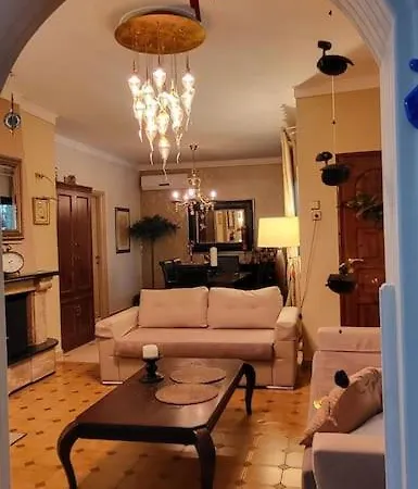 בית נופש Mery's Countryside House