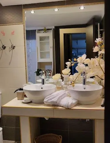Mery's Countryside House