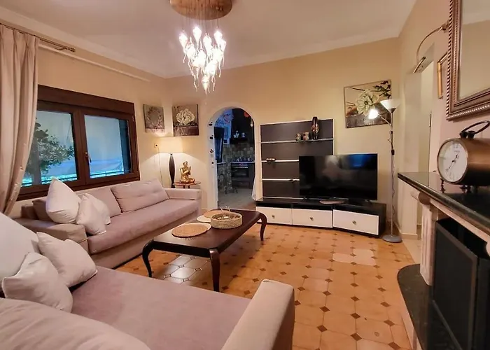 Mery's Countryside House